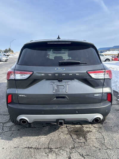 2020 Ford Escape, $1. Photo 4
