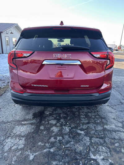 2018 GMC Terrain, $1. Photo 4