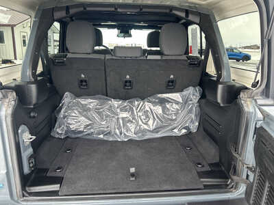 2025 Jeep Wrangler, $0. Photo 5