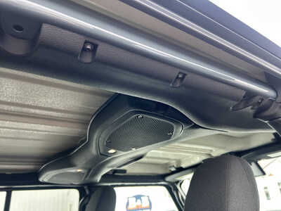 2025 Jeep Wrangler, $0. Photo 7