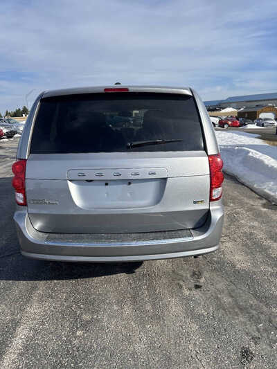2019 Dodge Caravan, Grand, $8995. Photo 4