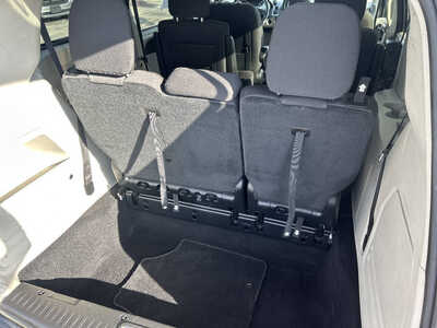 2019 Dodge Caravan, Grand, $8995. Photo 5