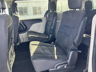 2019 Dodge Caravan, Grand, $8995. Photo 6