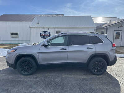 2020 Jeep Cherokee, $1. Photo 1