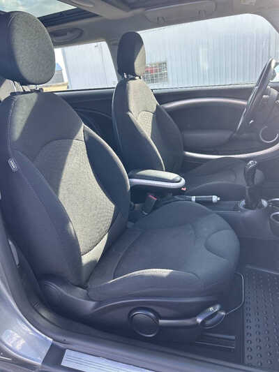 2007 MINI Cooper, $1. Photo 5