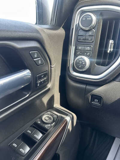 2020 GMC 1500 Crew Cab, $35995. Photo 10