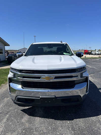2021 Chevrolet 1500 Ext Cab, $22995. Photo 2