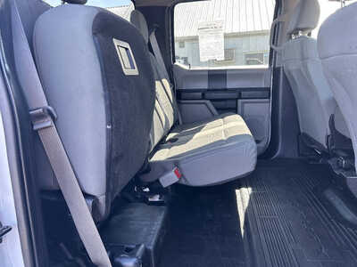 2017 Ford F250 Crew Cab, $22495. Photo 7