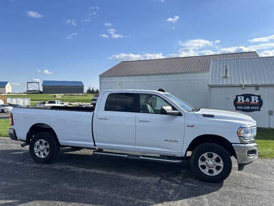 2022 RAM 2500 Crew Cab, $24995. Photo 1