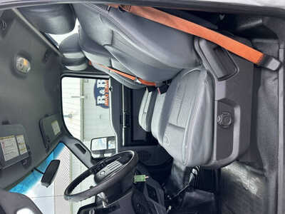 2016 Ford F-250 Super, $1. Photo 8