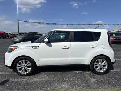 2016 Kia Soul, $1. Photo 3
