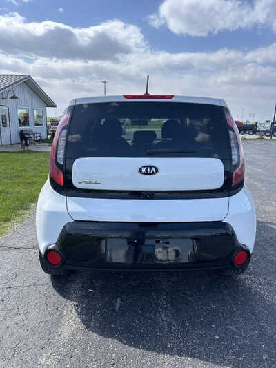 2016 Kia Soul, $1. Photo 4