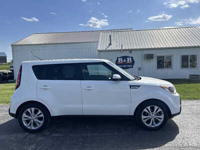 2016 Kia Soul, $1. Photo 1