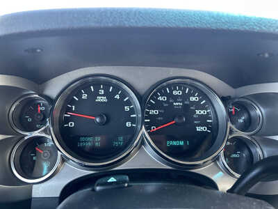2011 Chevrolet 1500 Ext Cab, $12995. Photo 12