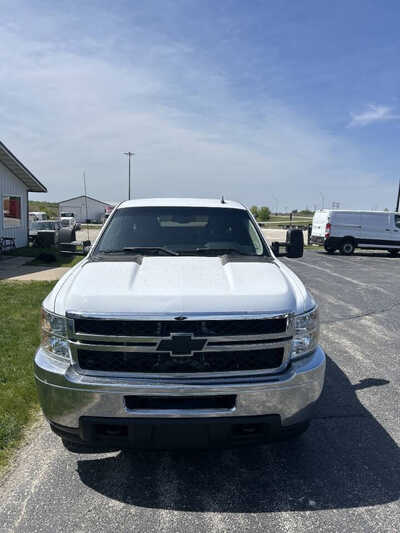 2011 Chevrolet 1500 Ext Cab, $12995. Photo 2