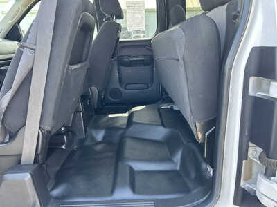 2011 Chevrolet 1500 Ext Cab, $12995. Photo 7
