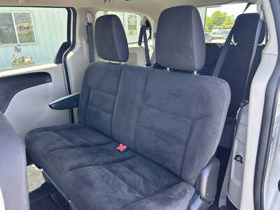 2019 Dodge Grand Caravan, $1. Photo 6