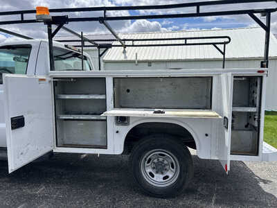 2016 Ford F-250 Super, $13995. Photo 6