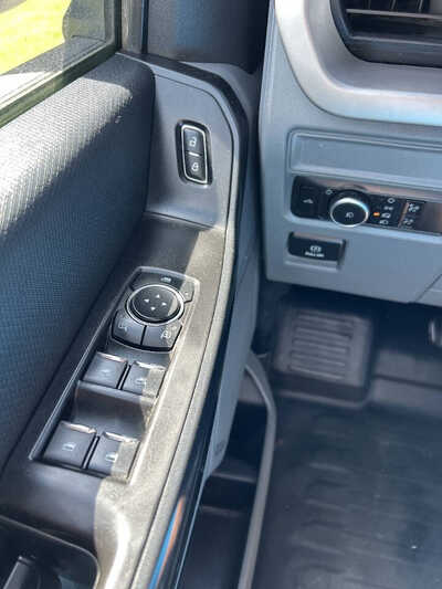 2022 Ford F-150, $1. Photo 10