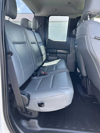 2022 Ford F-150, $1. Photo 6