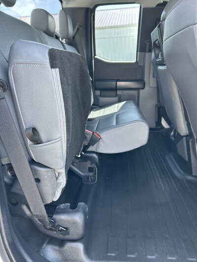 2022 Ford F-150, $1. Photo 7