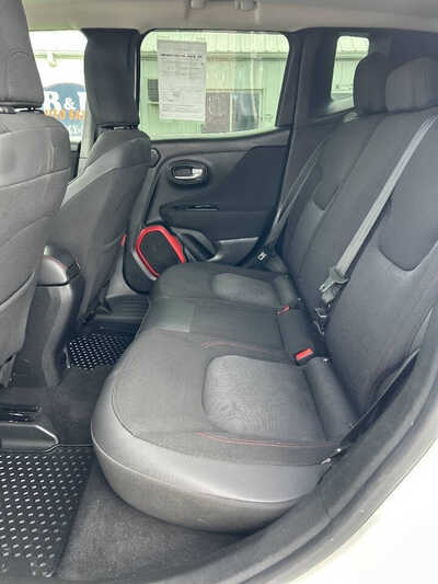 2016 Jeep Renegade, $1. Photo 7