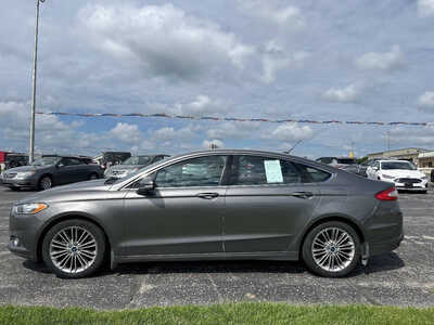 2013 Ford Fusion, $1. Photo 3