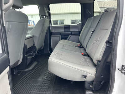 2020 Ford F250 Crew Cab, $1. Photo 6