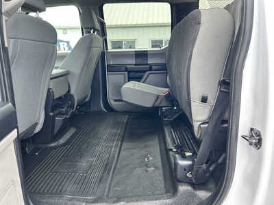 2020 Ford F250 Crew Cab, $1. Photo 7