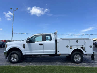 2018 Ford F-250 Super, $1. Photo 3
