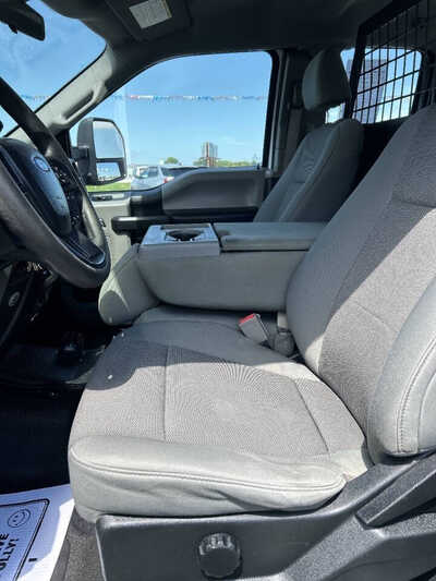 2018 Ford F-250 Super, $1. Photo 9