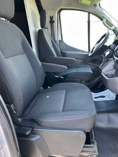 2021 Ford Transit, $1. Photo 10