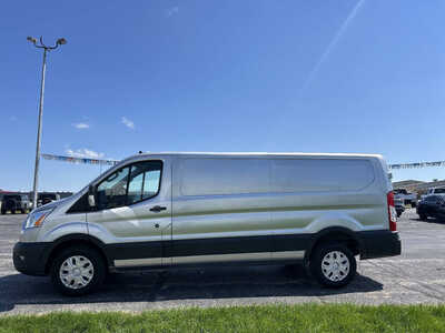 2021 Ford Transit, $1. Photo 3