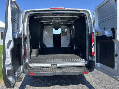 2021 Ford Transit, $1. Photo 5