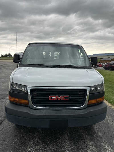 2016 GMC Van,Cargo, $1. Photo 2