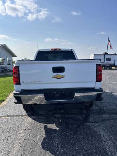2015 Chevrolet 2500 Ext Cab, $1. Photo 4