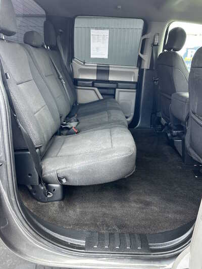 2019 Ford F150 Crew Cab, $1. Photo 9