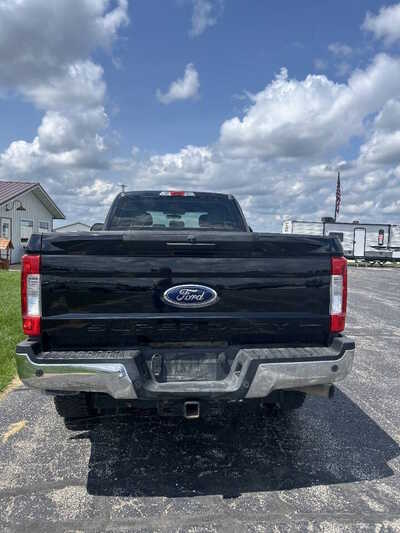 2019 Ford F250 Ext Cab, $20995. Photo 4