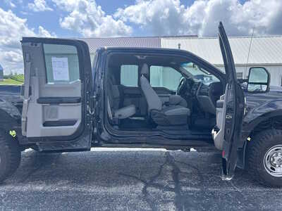 2019 Ford F250 Ext Cab, $20995. Photo 6