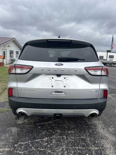 2020 Ford Escape, $1. Photo 4
