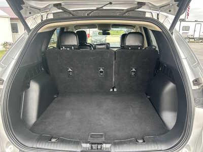 2020 Ford Escape, $1. Photo 5
