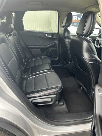 2020 Ford Escape, $1. Photo 6