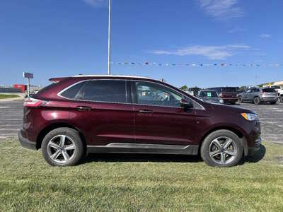 2019 Ford Edge, $1. Photo 3