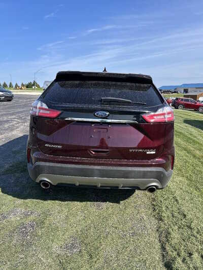 2019 Ford Edge, $1. Photo 4