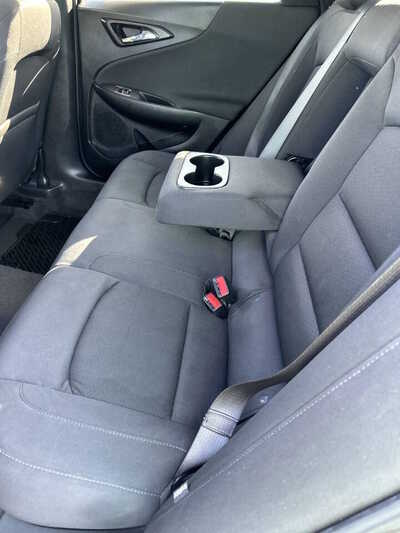 2021 Chevrolet Malibu, $1. Photo 7