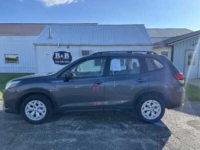 2023 Subaru Forester, $1. Photo 1
