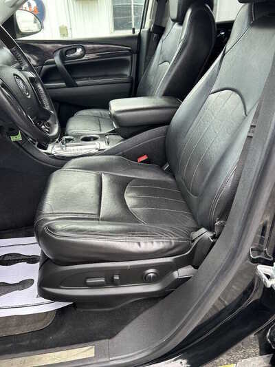 2017 Buick Enclave, $1. Photo 11