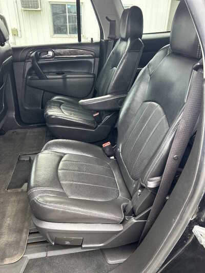 2017 Buick Enclave, $1. Photo 7