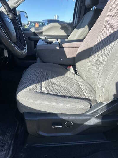 2015 Ford F150 Ext Cab, $1. Photo 11