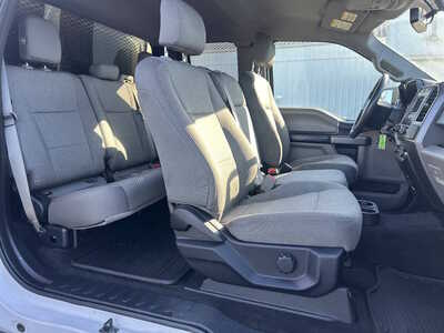 2015 Ford F150 Ext Cab, $1. Photo 8